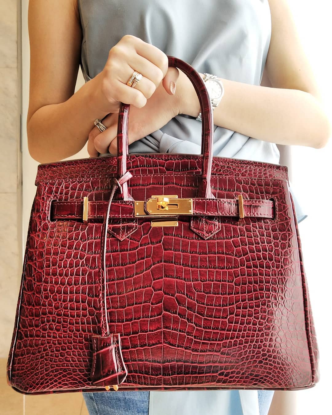Tas Struktural Kulit Buaya Bordeaux