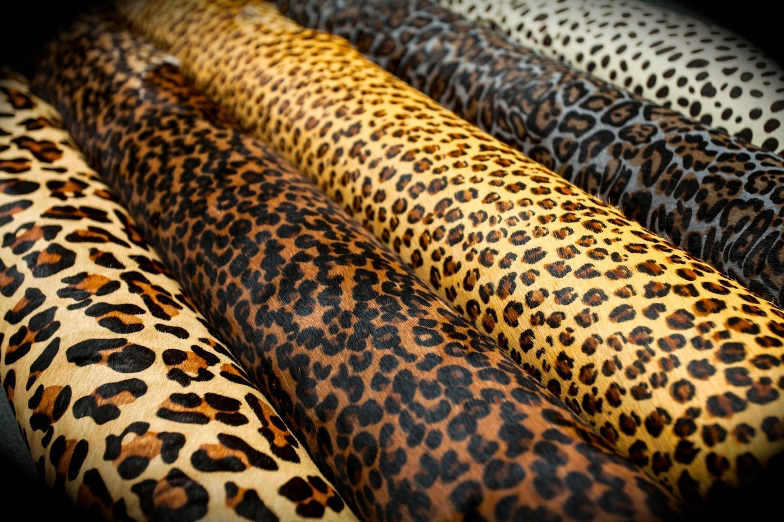 Hair-on Motif Macan Tutul
